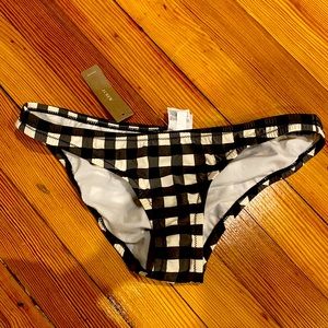 Low rise bikini bottoms